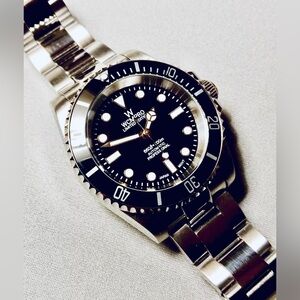 * SOLD *Automatic WCM Pro Limited 40mm Seiko NH35 SAPPHIRE Oyster Sub Dive Watch